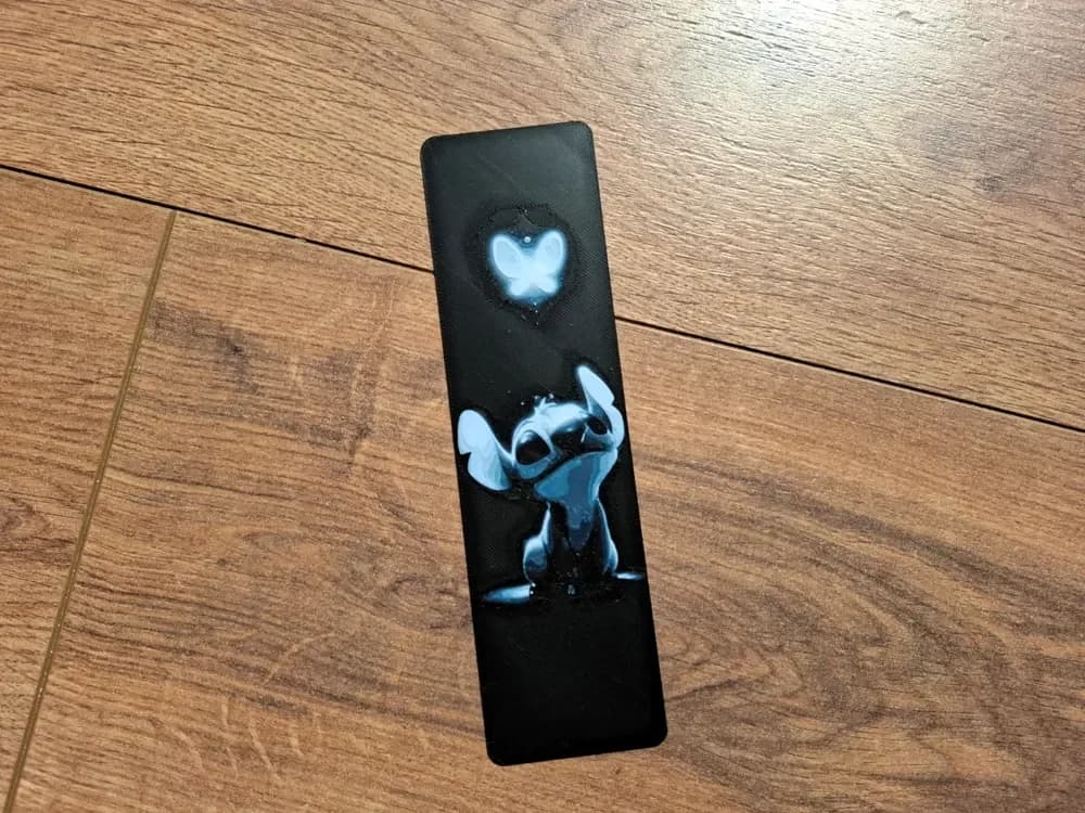 Stich and butterfly bookmark - hueforge by EternalDesigns3D HueForge model: Stich and butterfly bookmark - hueforge by EternalDesigns3D