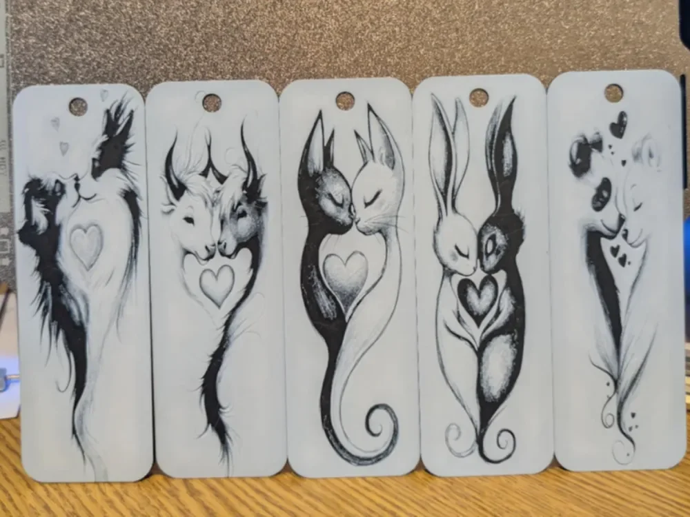 Set of 5 animal cuddle bookmarks by 3dGlow HueForge model: Set of 5 animal cuddle bookmarks by 3dGlow