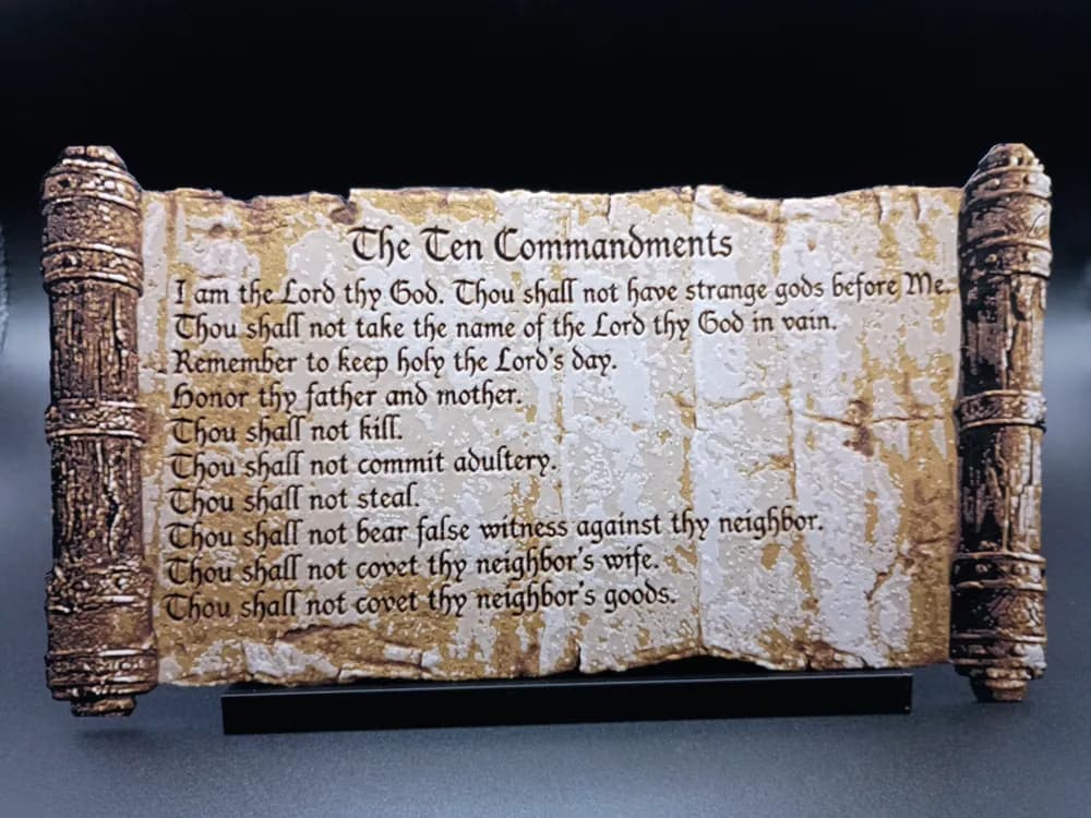 HueForge model: The Ten Commandments Scroll by 3djd