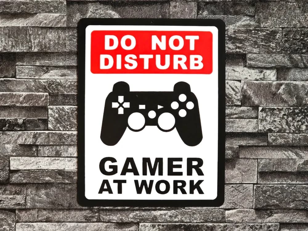 Hueforge Gamer At Work