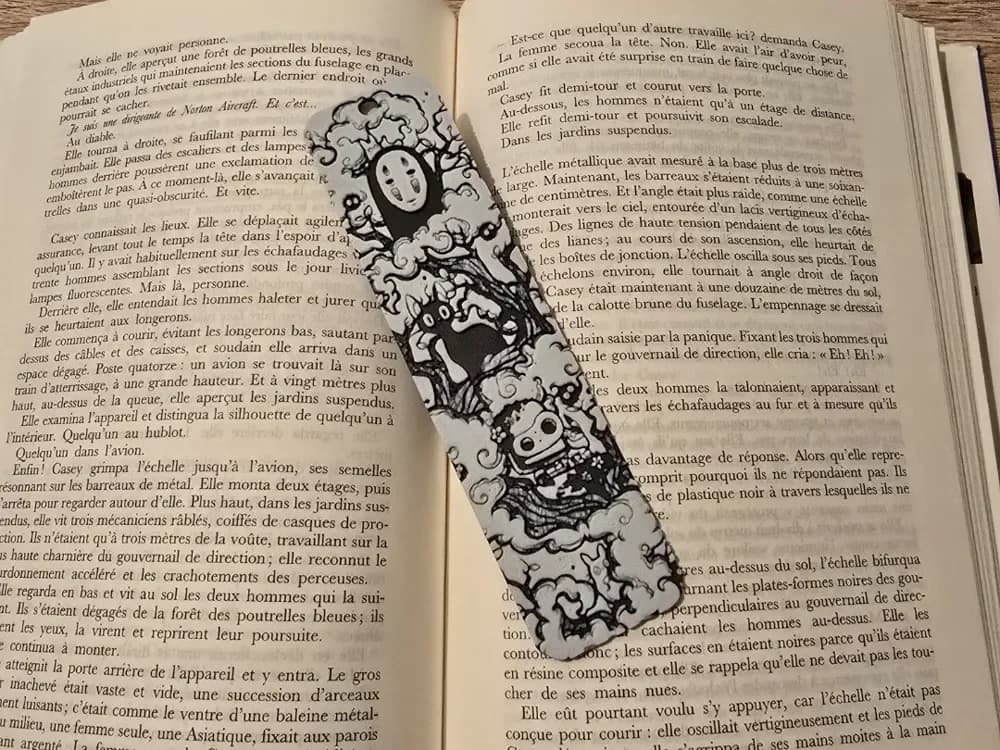 Bookmark Studio Ghibli Only Black & white by Kactus Fpv HueForge model: Bookmark Studio Ghibli Only Black & white by Kactus Fpv