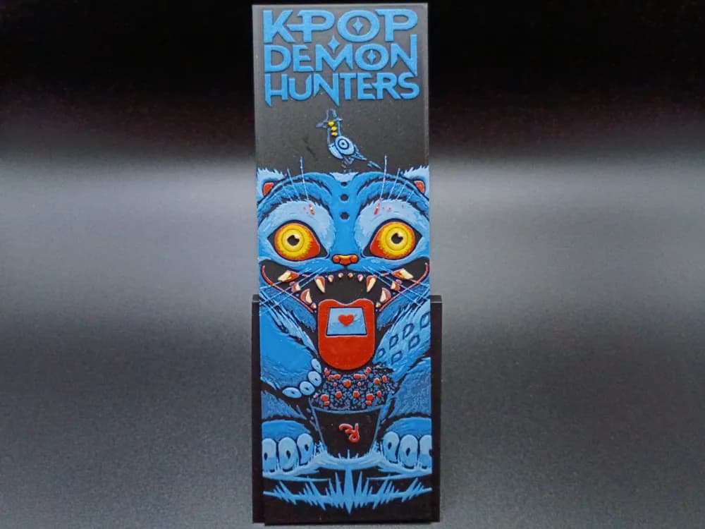 Derpy x Sussy, KPOP Demon Hunters Bookmark by 3djd HueForge model: Derpy x Sussy, KPOP Demon Hunters Bookmark by 3djd