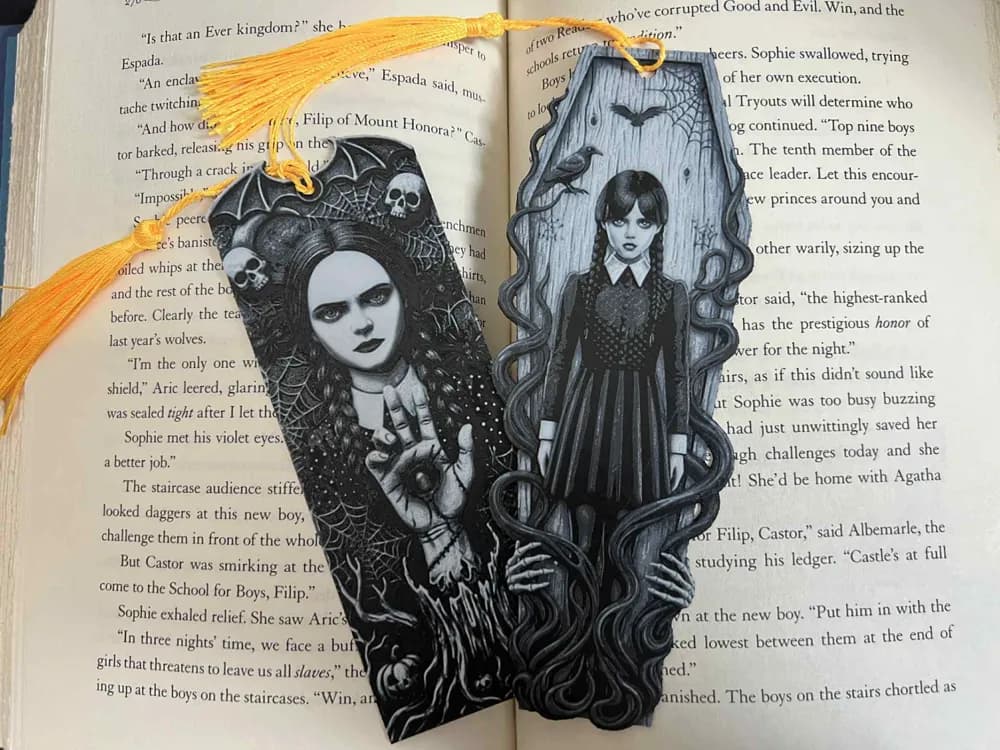 Wednesday Halloween Bookmark Set by 3djd HueForge model: Wednesday Halloween Bookmark Set by 3djd