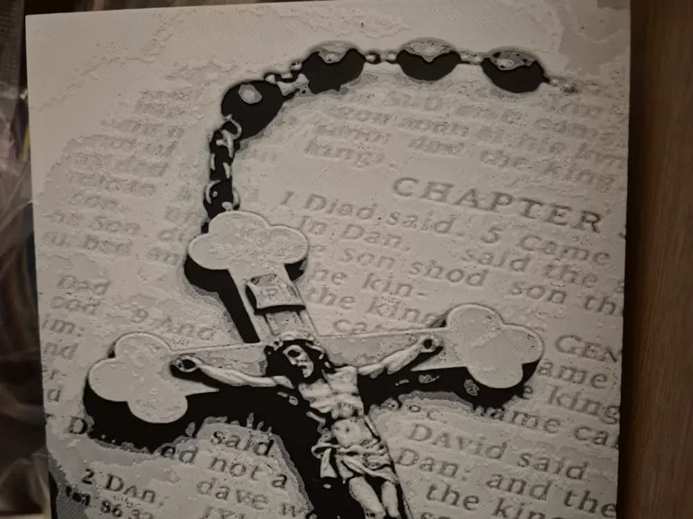 Cross and Bible Hueforge by Buntsta HueForge model: Cross and Bible Hueforge by Buntsta