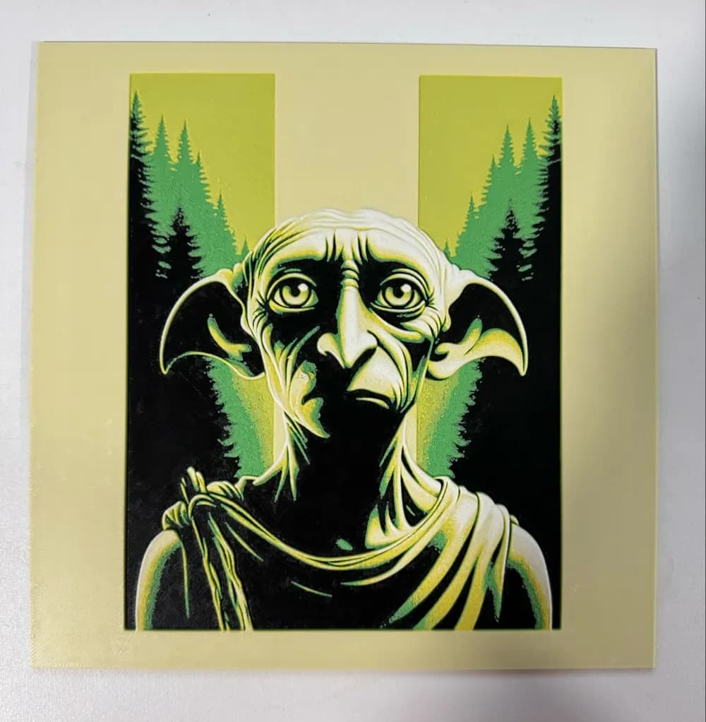 Dobby the Elf Hueforge 200x200 by Strata Prints HueForge model: Dobby the Elf Hueforge 200x200 by Strata Prints
