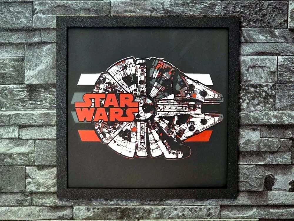 Hueforge Star Wars falcon 4 colors by StefBull85 HueForge model: Hueforge Star Wars falcon 4 colors by StefBull85