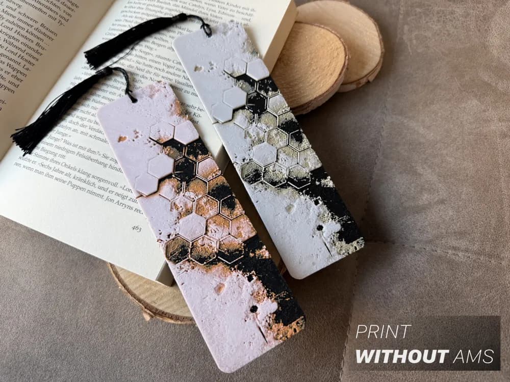 Hexagon Art - Bookmark by Loupes HueForge model: Hexagon Art - Bookmark by Loupes