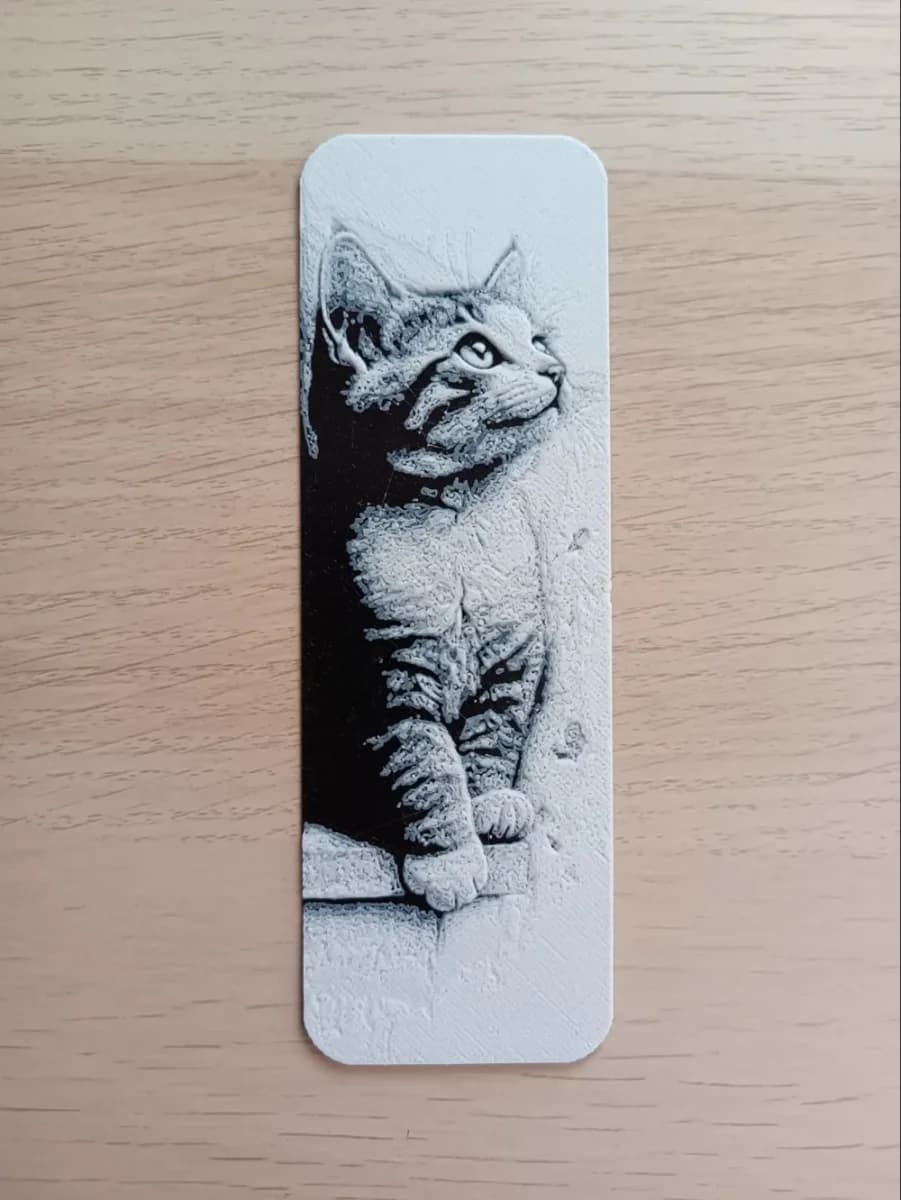 Kitten Bookmark by Atrus Design HueForge model: Kitten Bookmark by Atrus Design