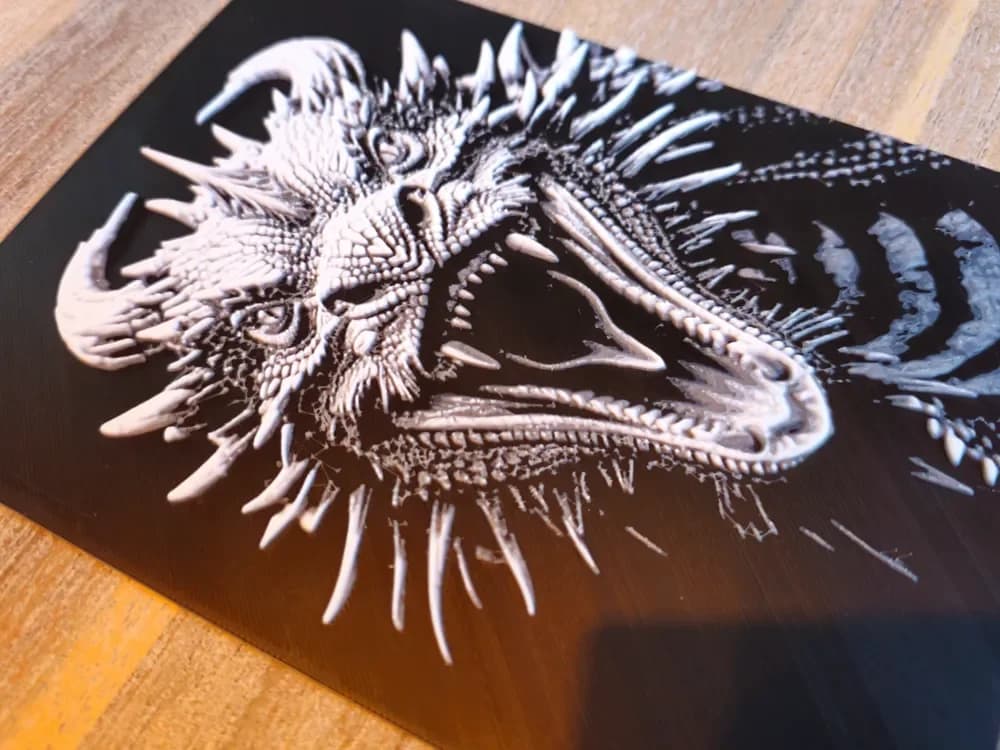 Dragon, Chroma canvas by BLUSH Designs HueForge model: Dragon, Chroma canvas by BLUSH Designs