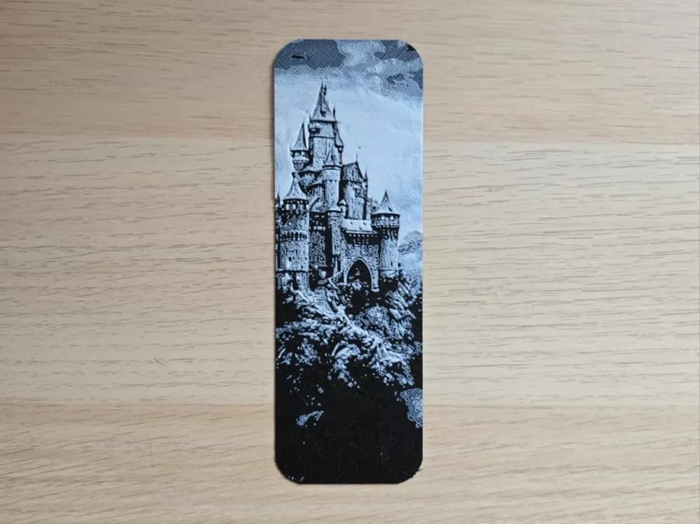 Dracula Castle Bookmark by Atrus Design HueForge model: Dracula Castle Bookmark by Atrus Design