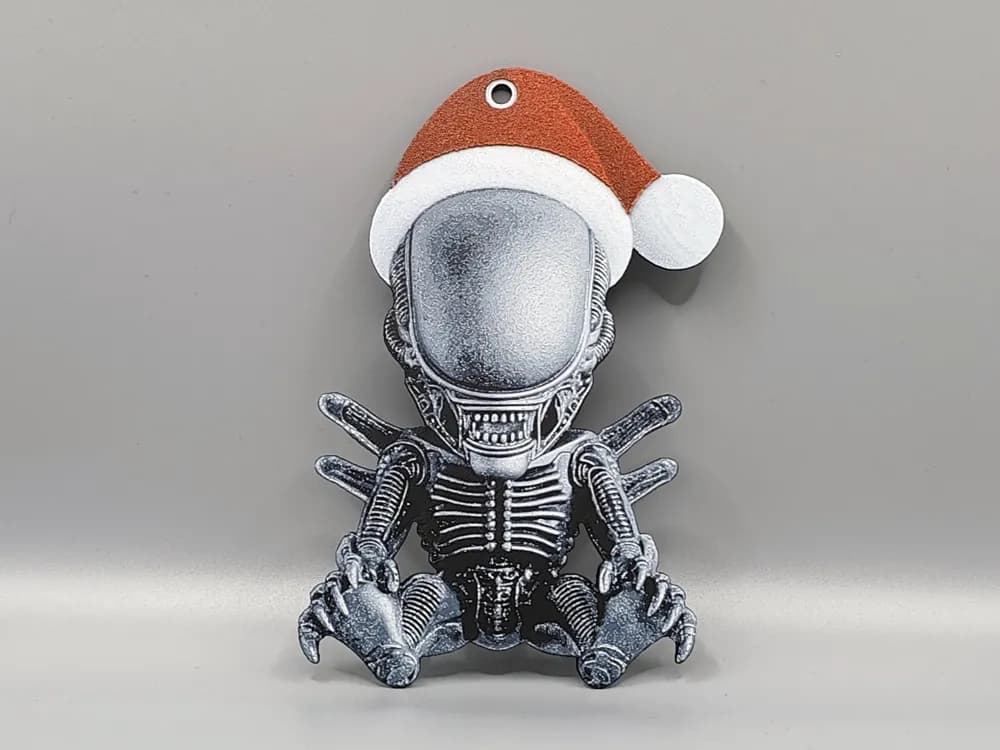Alien Xenomorph Christmas Tree Ornament Decoration by Sarge HueForge model: Alien Xenomorph Christmas Tree Ornament Decoration by Sarge