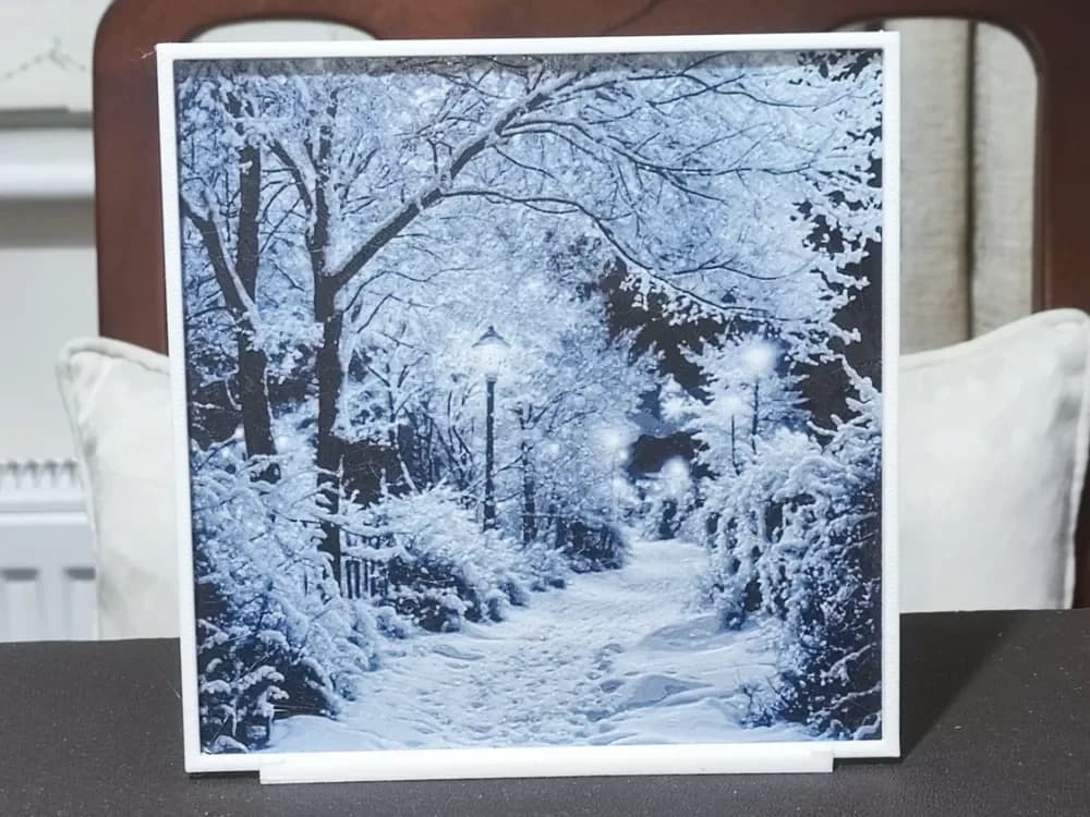 HueForge model: A Snowy Evening Walk - HueForge 3 Color by BoDad