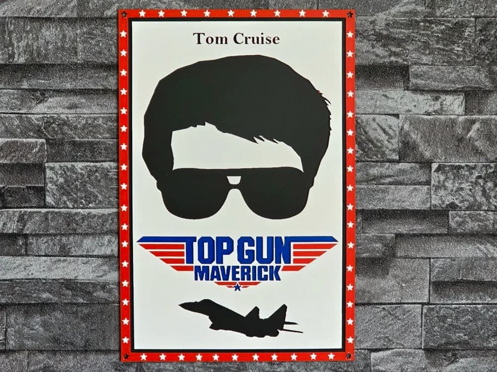 Hueforge TOP GUN Maverick 4 colors by StefBull85 HueForge model: Hueforge TOP GUN Maverick 4 colors by StefBull85