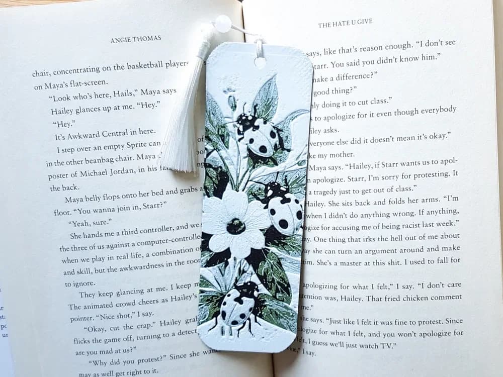 Bookmark, Ladybugs by Dame Jo HueForge model: Bookmark, Ladybugs by Dame Jo