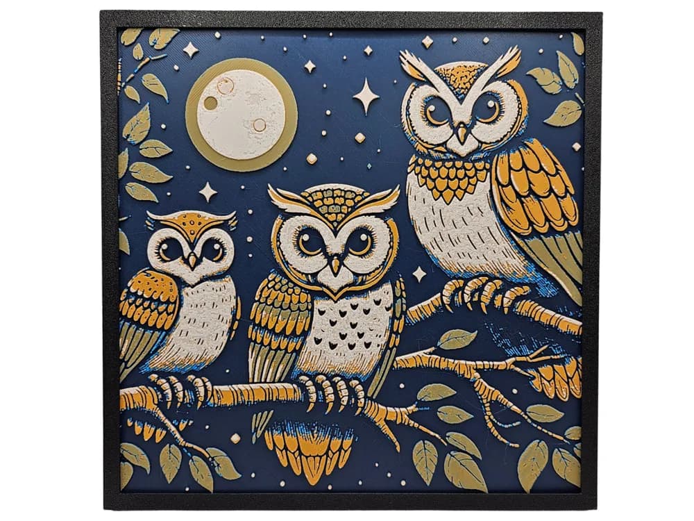Owl Family Trio by BusyKikiBee HueForge model: Owl Family Trio by BusyKikiBee