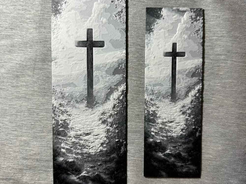 HueForge model: Cross Hueforge Bookmark - 2 sizes by Hey Ben