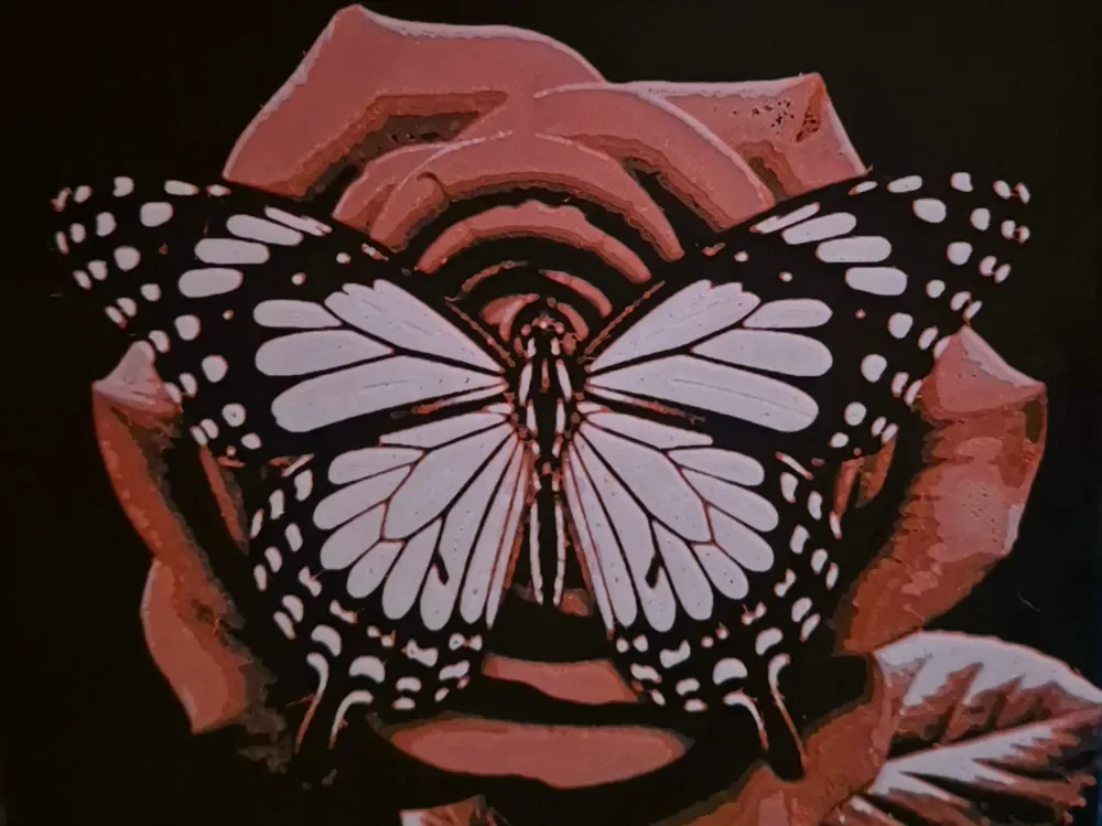 Rose and Butterflry hueforge by Buntsta HueForge model: Rose and Butterflry hueforge by Buntsta