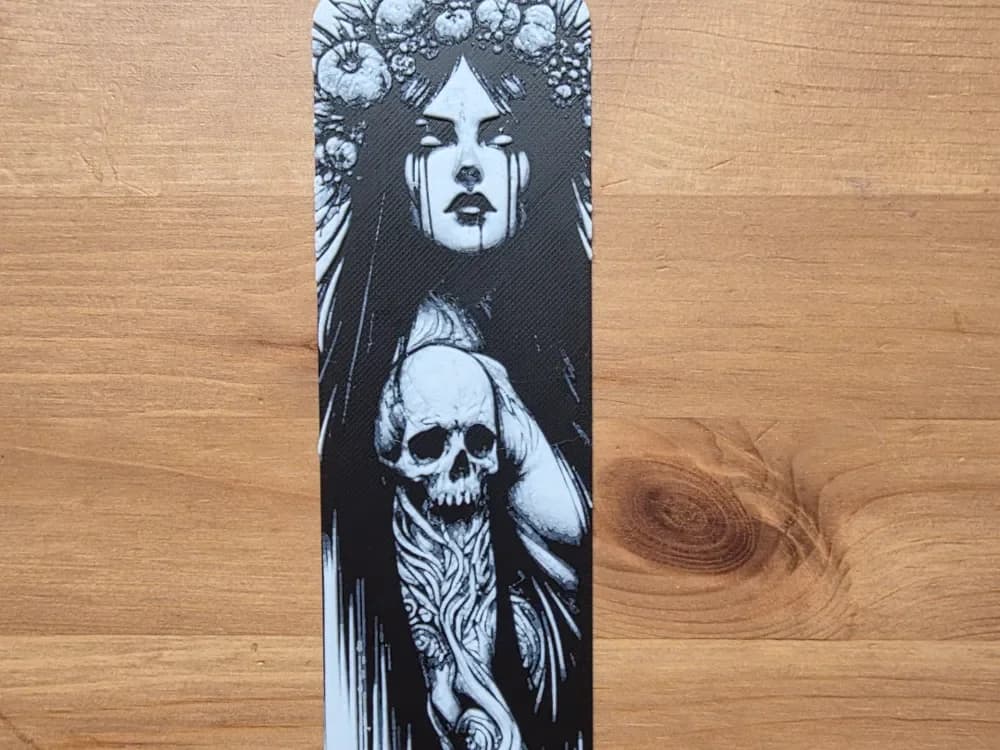 Girl And Skull Bookmark by Morganja HueForge model: Girl And Skull Bookmark by Morganja