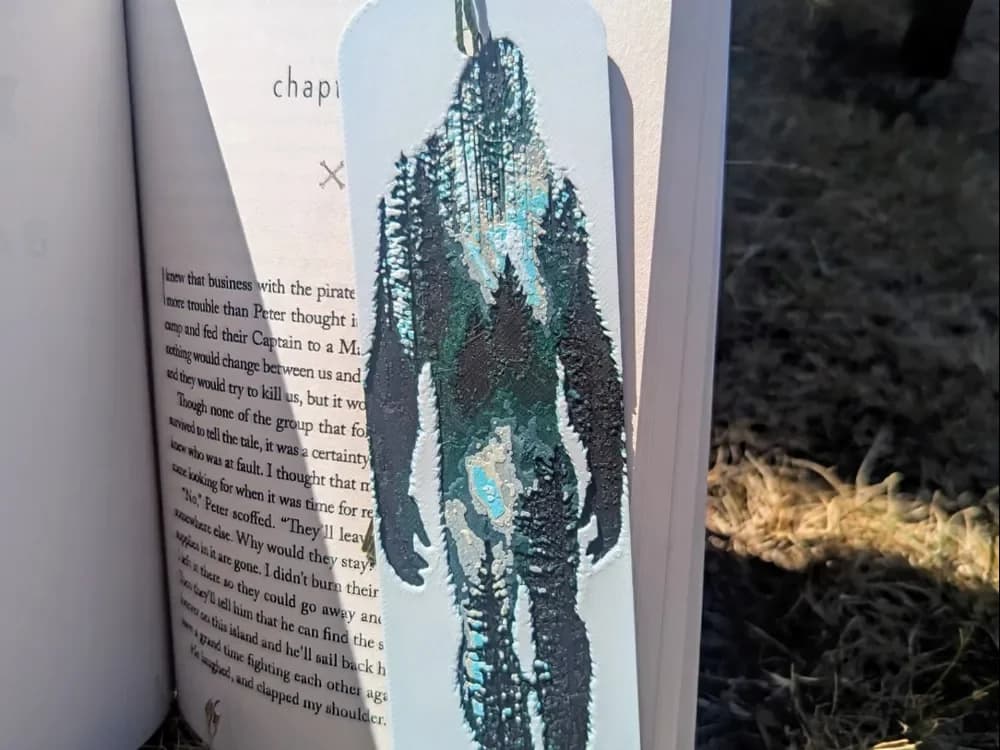 Sasquatch Hueforge Bookmark by the_bearded_jedi HueForge model: Sasquatch Hueforge Bookmark by the_bearded_jedi