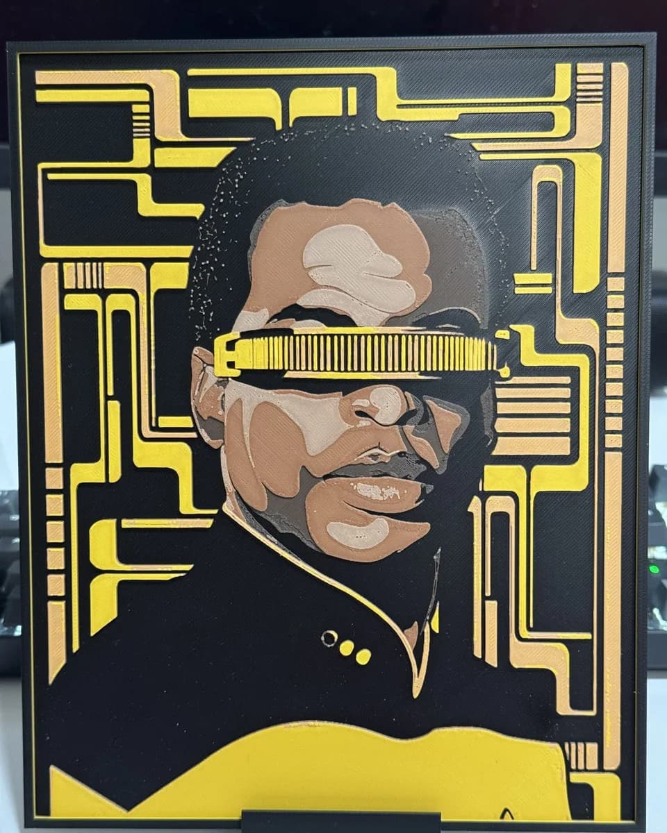 HueForge model: Geordie La Forge by Strata Prints