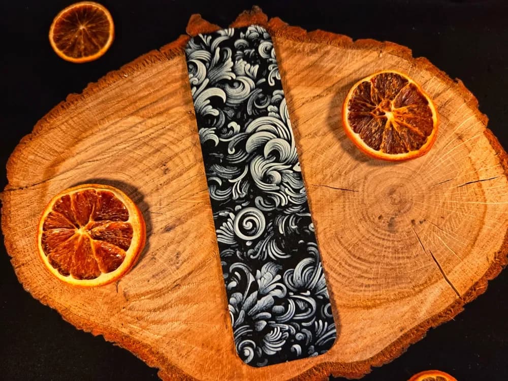 Leafs pattern bookmark - hueforge Leafs pattern bookmark - hueforge