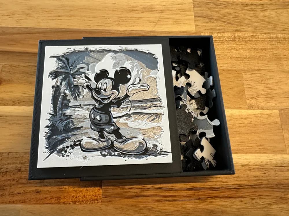 Puzzle Box Lid - Mickey Mouse by Canadian Gamer HueForge model: Puzzle Box Lid - Mickey Mouse by Canadian Gamer