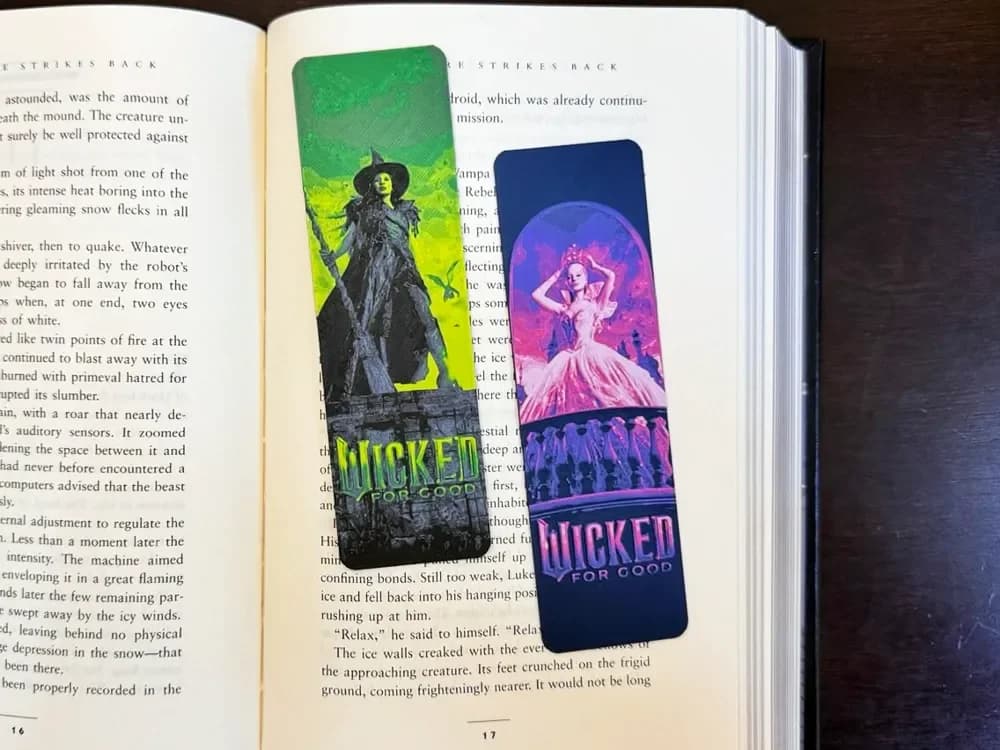 Wicked Bookmark Set - Glinda & Elphaba by Artful Creator HueForge model: Wicked Bookmark Set - Glinda & Elphaba by Artful Creator