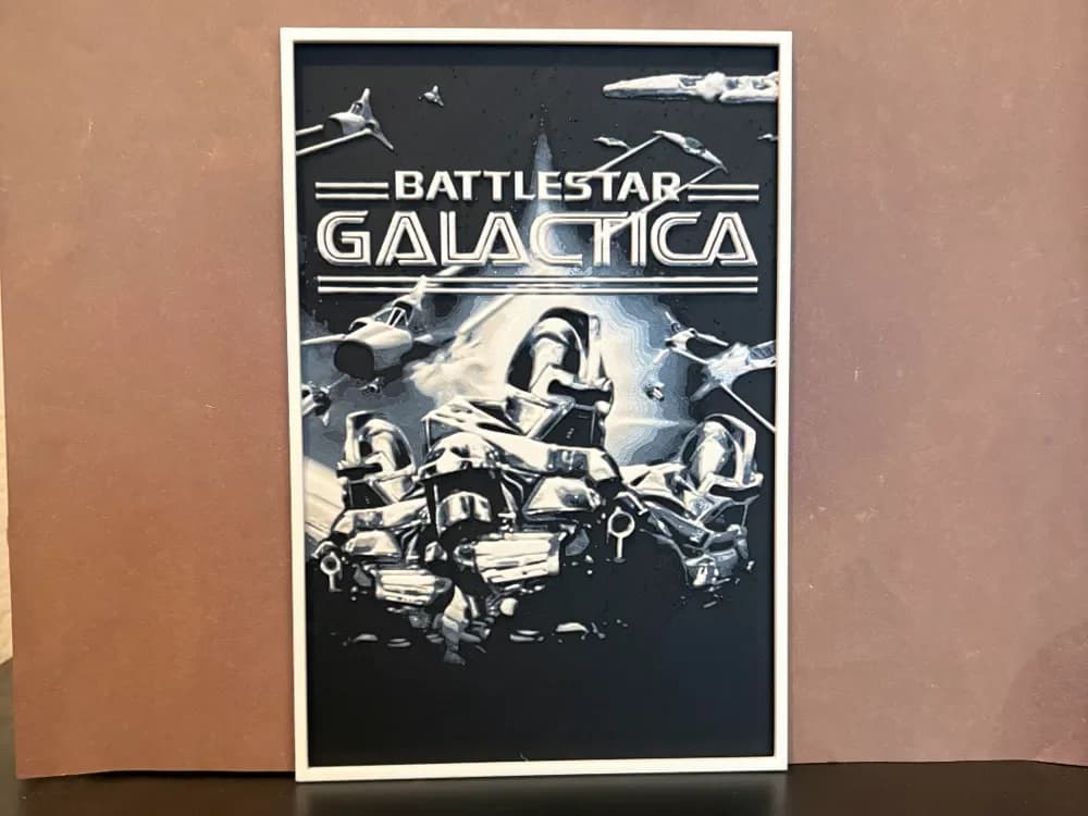 Battlestar Galactica Cylons Hueforge by Estiv HueForge model: Battlestar Galactica Cylons Hueforge by Estiv