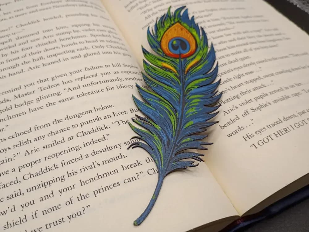 Peacock Feather Bookmark or Decor by 3djd HueForge model: Peacock Feather Bookmark or Decor by 3djd