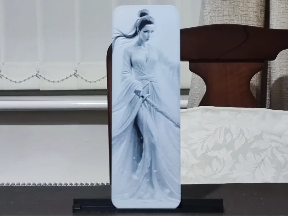 HueForge model: Geisha Warrior Bookmark - 2 Color by BoDad