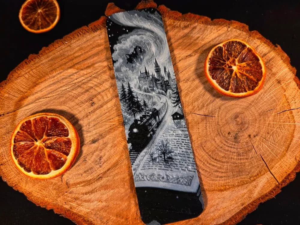 Harry Potter Magic book Hogwarts & train bookmark Harry Potter Magic book Hogwarts & train bookmark