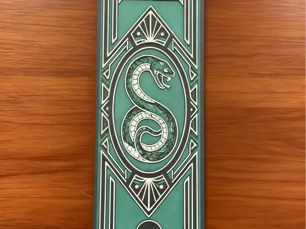 Slytherin Dungeon Bookmark by The SkyLab 3D HueForge model: Slytherin Dungeon Bookmark by The SkyLab 3D