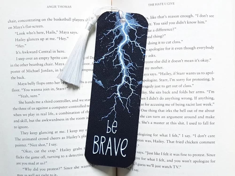 Bookmark, Be brave, Inspiration by Dame Jo HueForge model: Bookmark, Be brave, Inspiration by Dame Jo