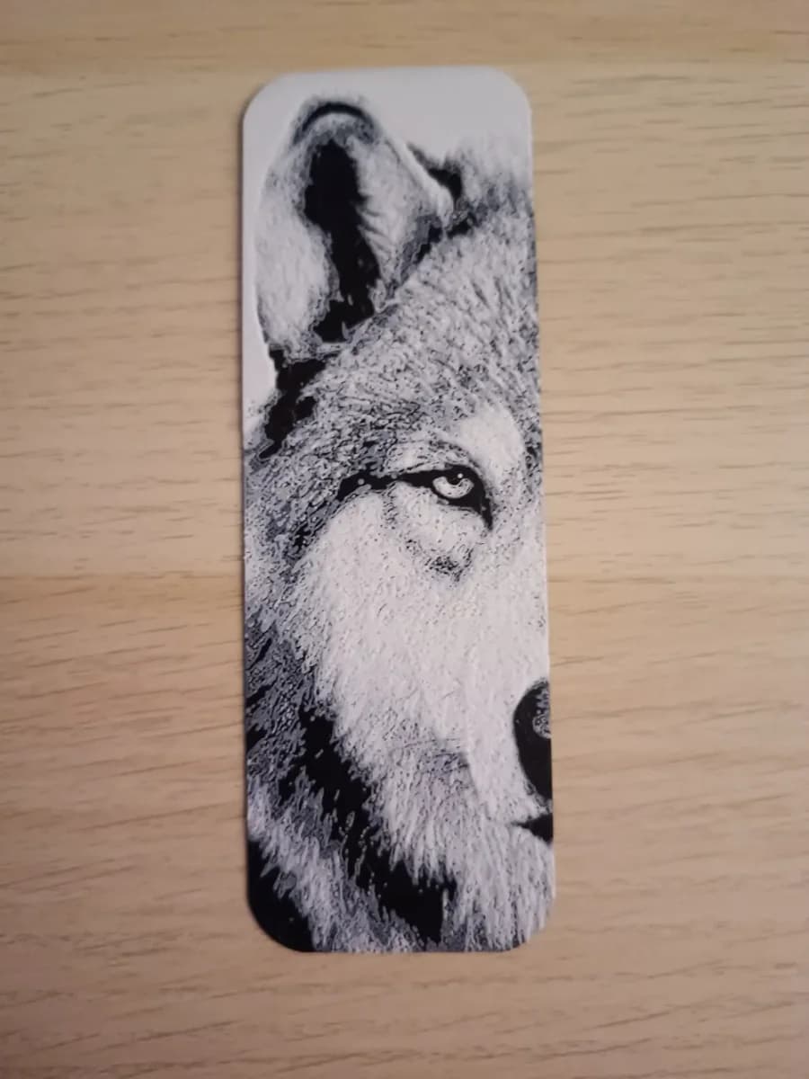 Wolf Bookmark by Atrus Design HueForge model: Wolf Bookmark by Atrus Design