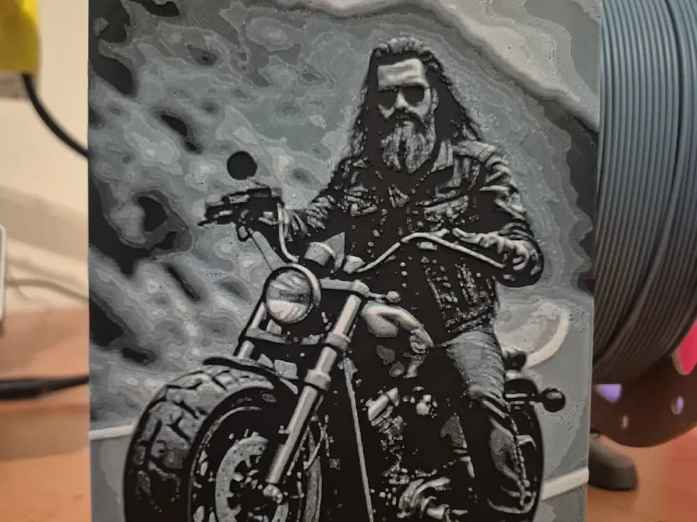 The Biker hueforge by Buntsta HueForge model: The Biker hueforge by Buntsta