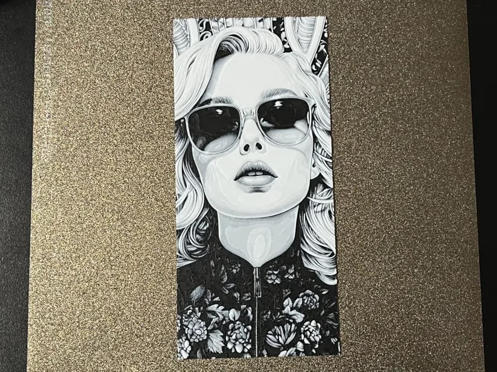 HueForge model: Queen of Cool Hueforge by FantasyZ