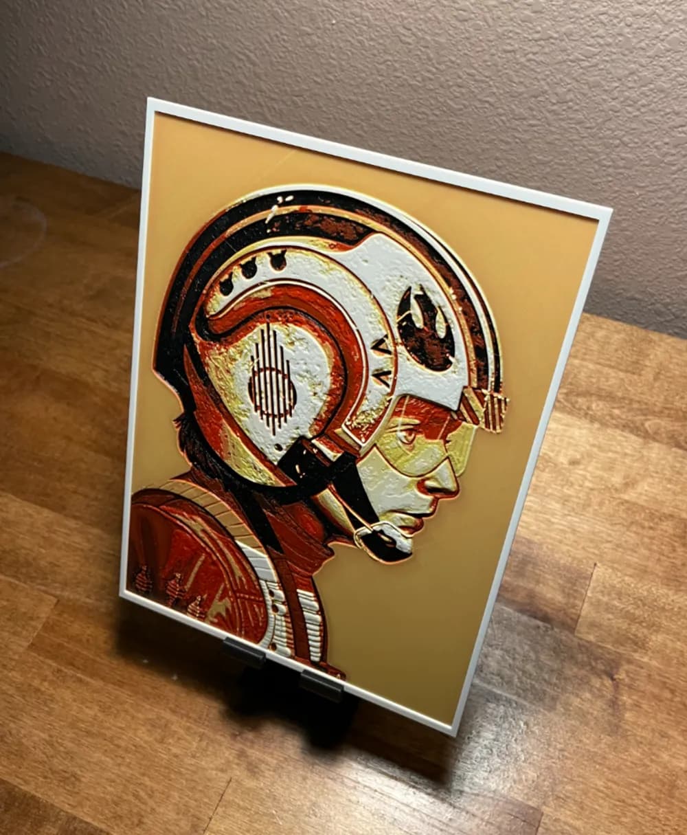 HueForge model: Hueforge - Star Wars - Luke Pilot Side View by Cloudy Nostalgia