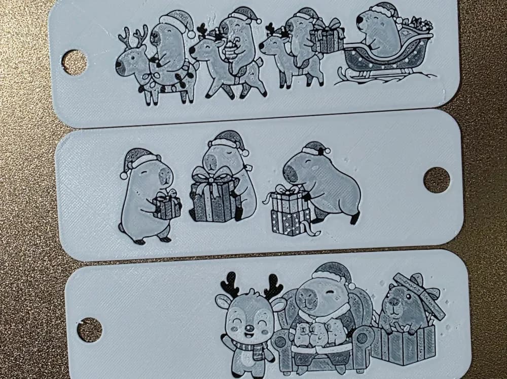 Capybara Christmas Bookmark Set of 3 HueforgeNoAMS by AirMechDesigns HueForge model: Capybara Christmas Bookmark Set of 3 HueforgeNoAMS by AirMechDesigns