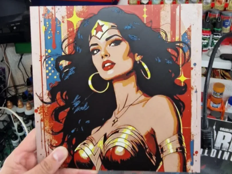 Wonder Woman Hueforge - Street Art by Dakiren HueForge model: Wonder Woman Hueforge - Street Art by Dakiren
