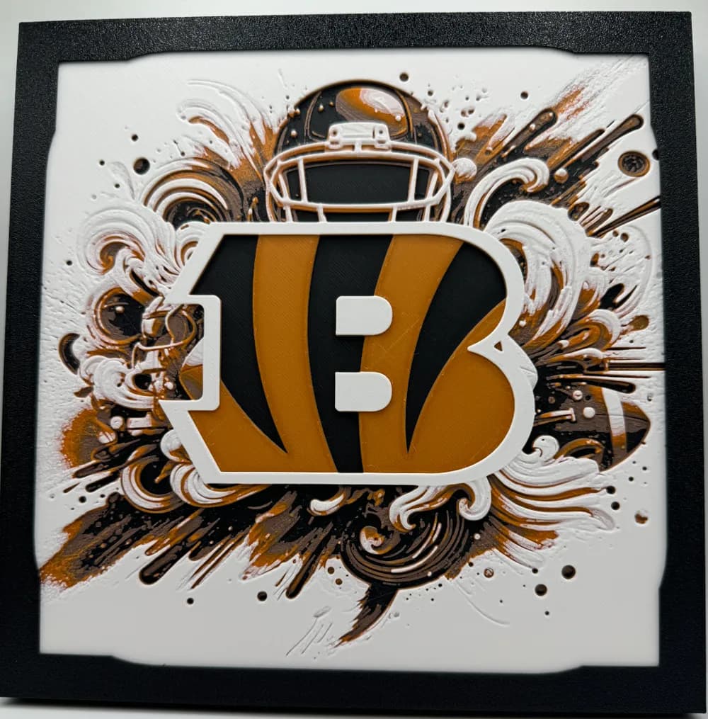 Cincinnati Bengals - NFL Hueforge by Canadian Gamer HueForge model: Cincinnati Bengals - NFL Hueforge by Canadian Gamer