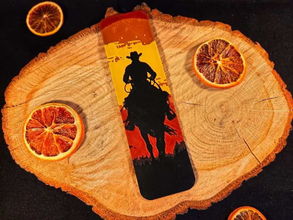 RDR2 Red Dead Redemption 2 bookmark by EternalDesigns3D HueForge model: RDR2 Red Dead Redemption 2 bookmark by EternalDesigns3D