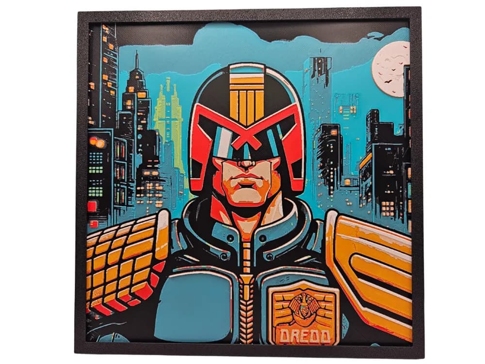 Judge Dredd by BusyKikiBee HueForge model: Judge Dredd by BusyKikiBee