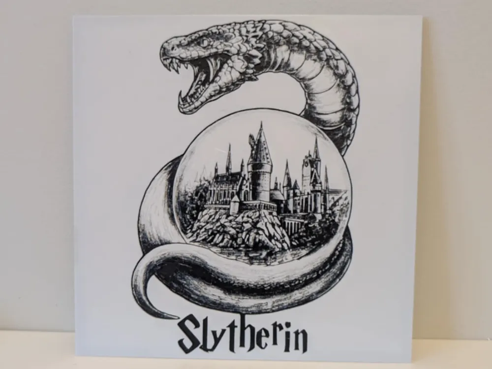 Slytherin and Hogwarts by 3dGlow HueForge model: Slytherin and Hogwarts by 3dGlow