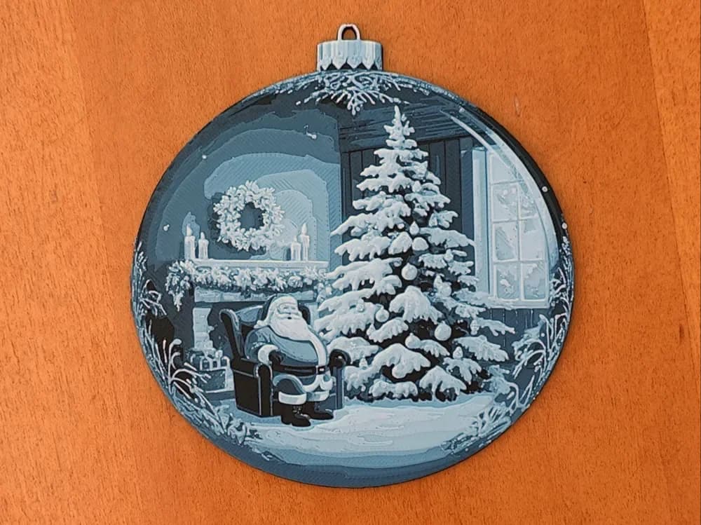Santa Christmas Tree Decoration Ornament Bauble by Sarge HueForge model: Santa Christmas Tree Decoration Ornament Bauble by Sarge