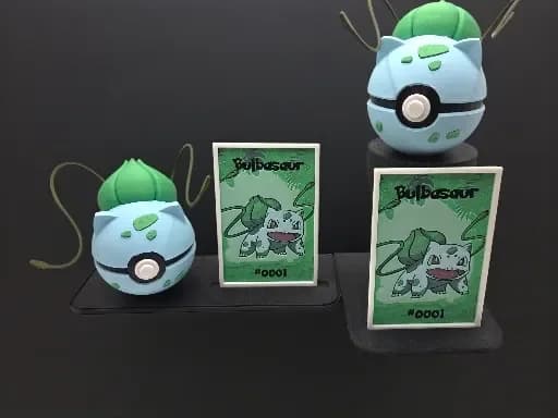 Bulbasaur Display Card by MythicHue's HueForge model: Bulbasaur Display Card by MythicHue's