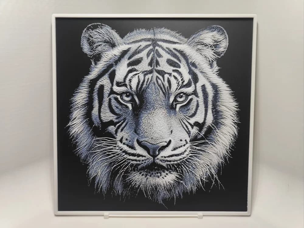 Tiger - Hueforge by BeaN HueForge model: Tiger - Hueforge by BeaN