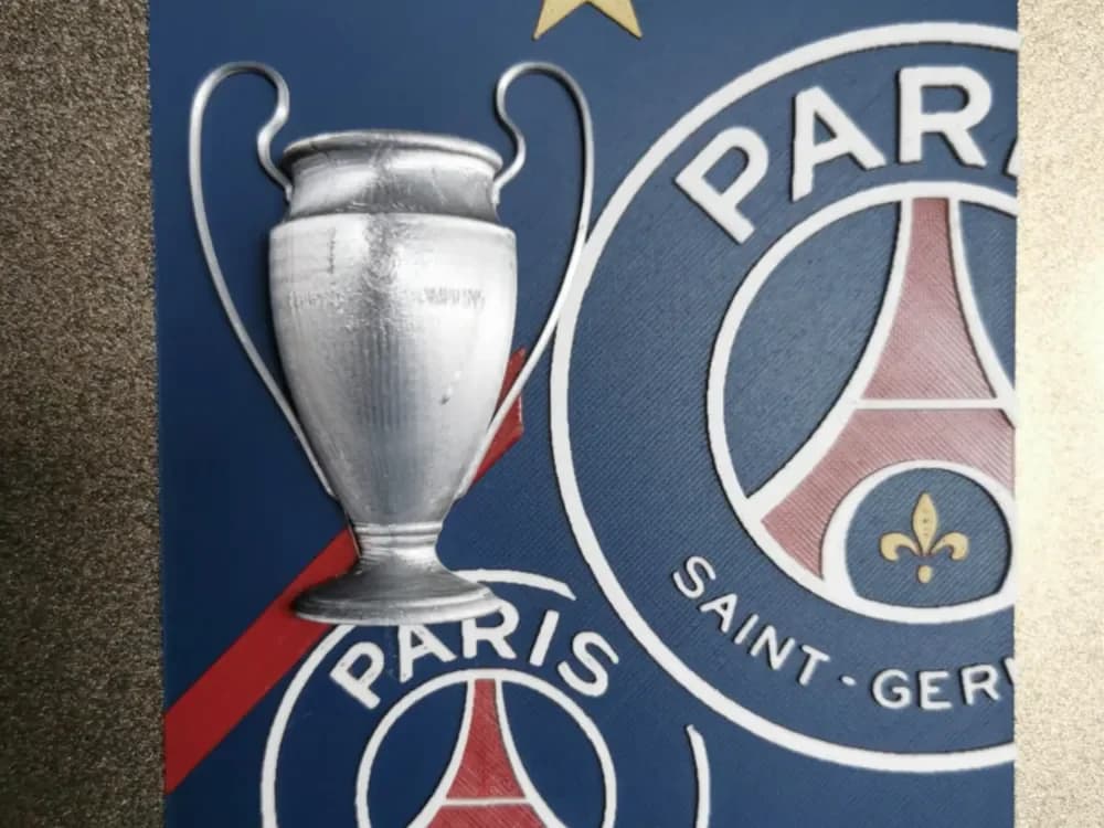 PSG VICTORY CHAMPIONS LEAGUE 1 and 2 stars by Cré'Art 3D HueForge model: PSG VICTORY CHAMPIONS LEAGUE 1 and 2 stars by Cré'Art 3D