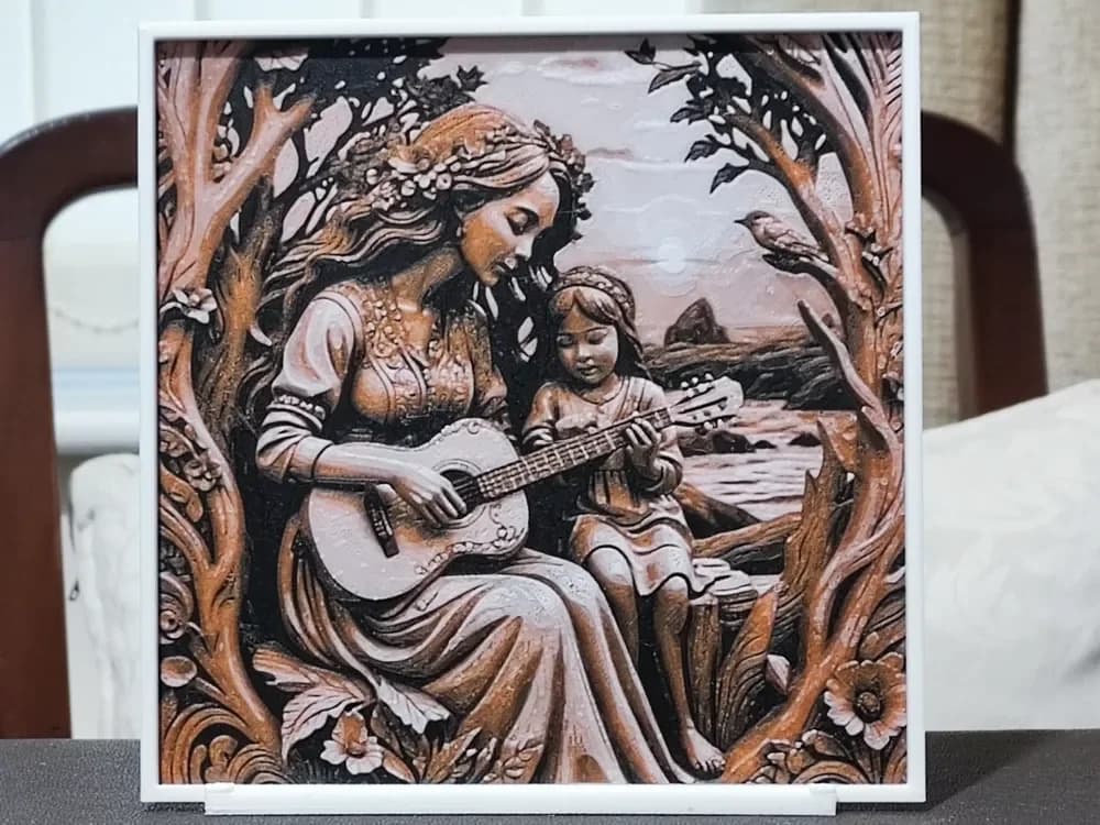 Wood Carving Mother & Daughter - HueForge 3 Color by BoDad HueForge model: Wood Carving Mother & Daughter - HueForge 3 Color by BoDad