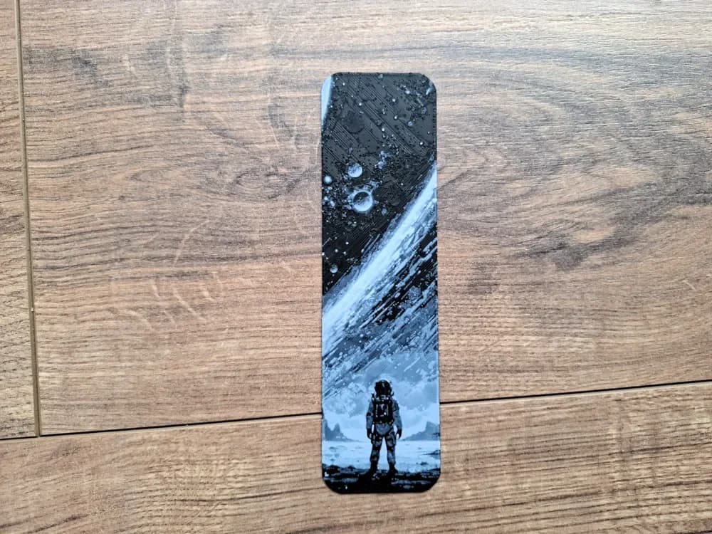 Spaceman / Astronaut 3 bookmark - hueforge by EternalDesigns3D HueForge model: Spaceman / Astronaut 3 bookmark - hueforge by EternalDesigns3D