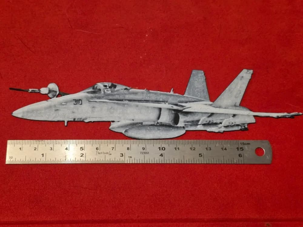 McDonnell Douglas F/A-18CHornet Refueling Hueforge by AirMechDesigns HueForge model: McDonnell Douglas F/A-18CHornet Refueling Hueforge by AirMechDesigns